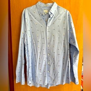 Race fan? Fun winners circle button down Gant Le Mans special edition shirt.
